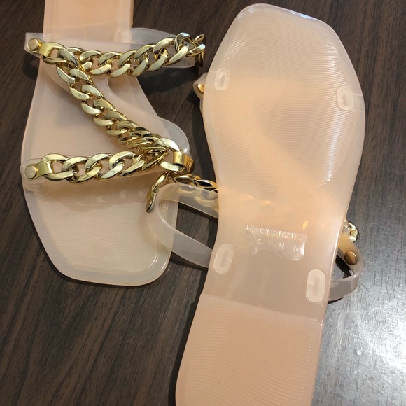 New Wild Diva Lounge Peach Plastic Jelly Flat sandals Size 10 Gold chain Braided - Picture 8 of 16